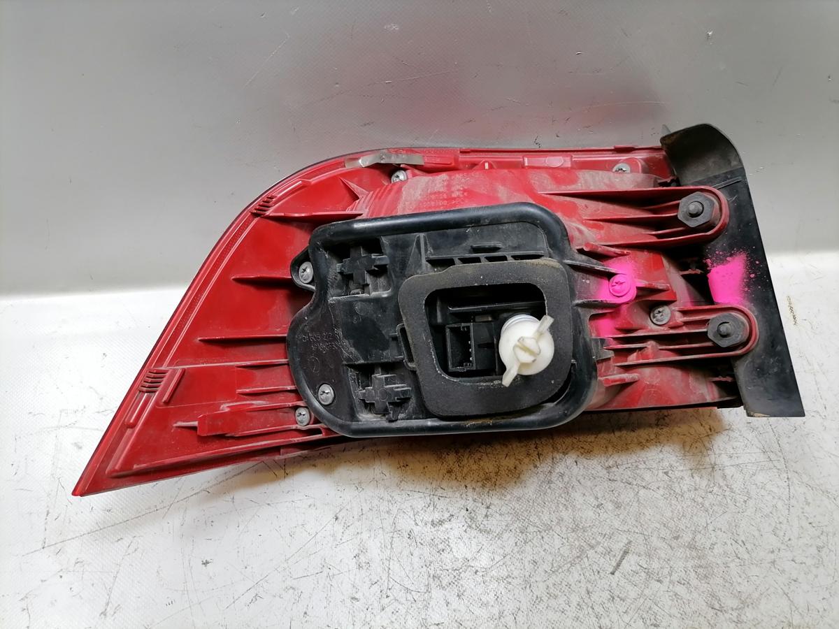 VW Passat 3C B7 original R&uuml;cklicht R&uuml;ckleuchte Schlussleuchte rechts Kombi Bj.2014